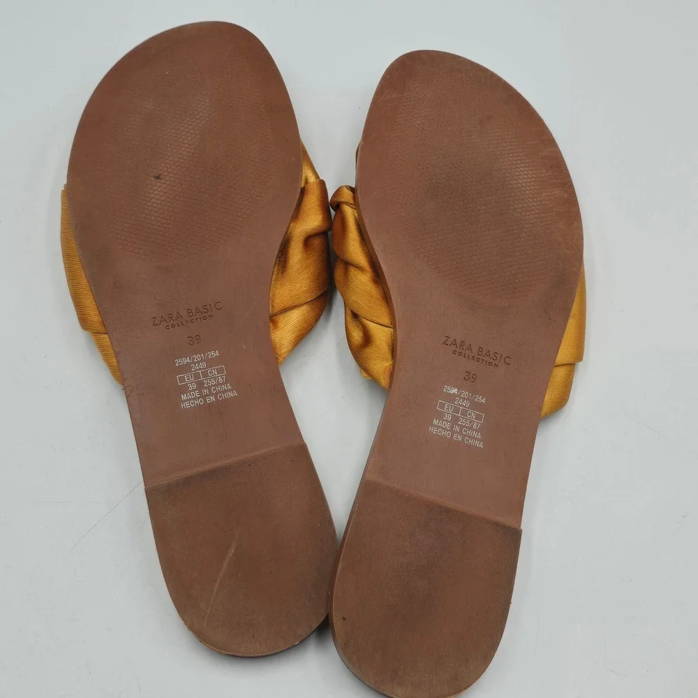 Zara Sandals Women 8/39 Slide Knotted Satin Gold Flat Slip On EUC Summer Chic